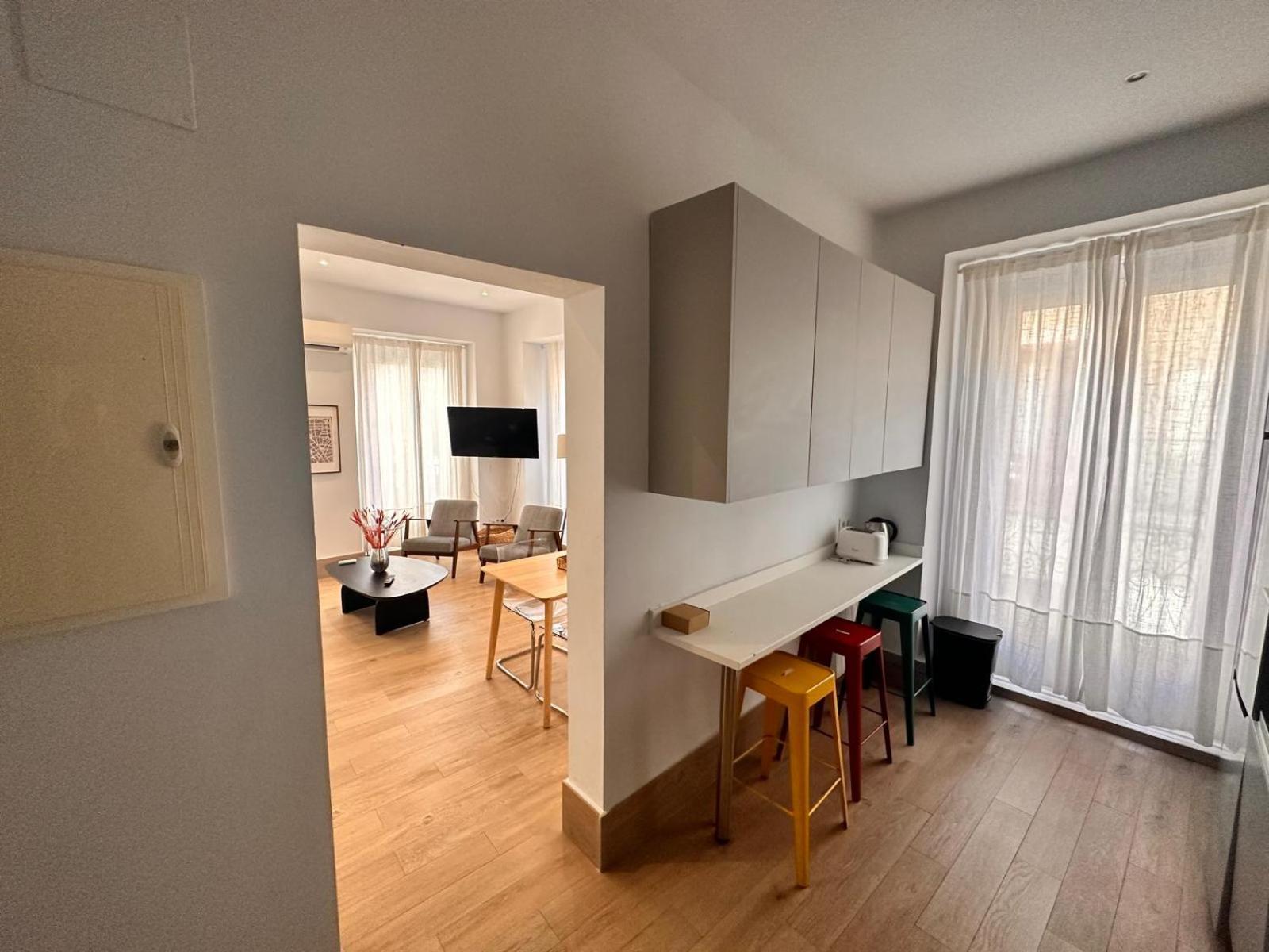 Amazing 3Bd 3Bth With 9 Balconies By Madrid4You Apartments Exterior foto