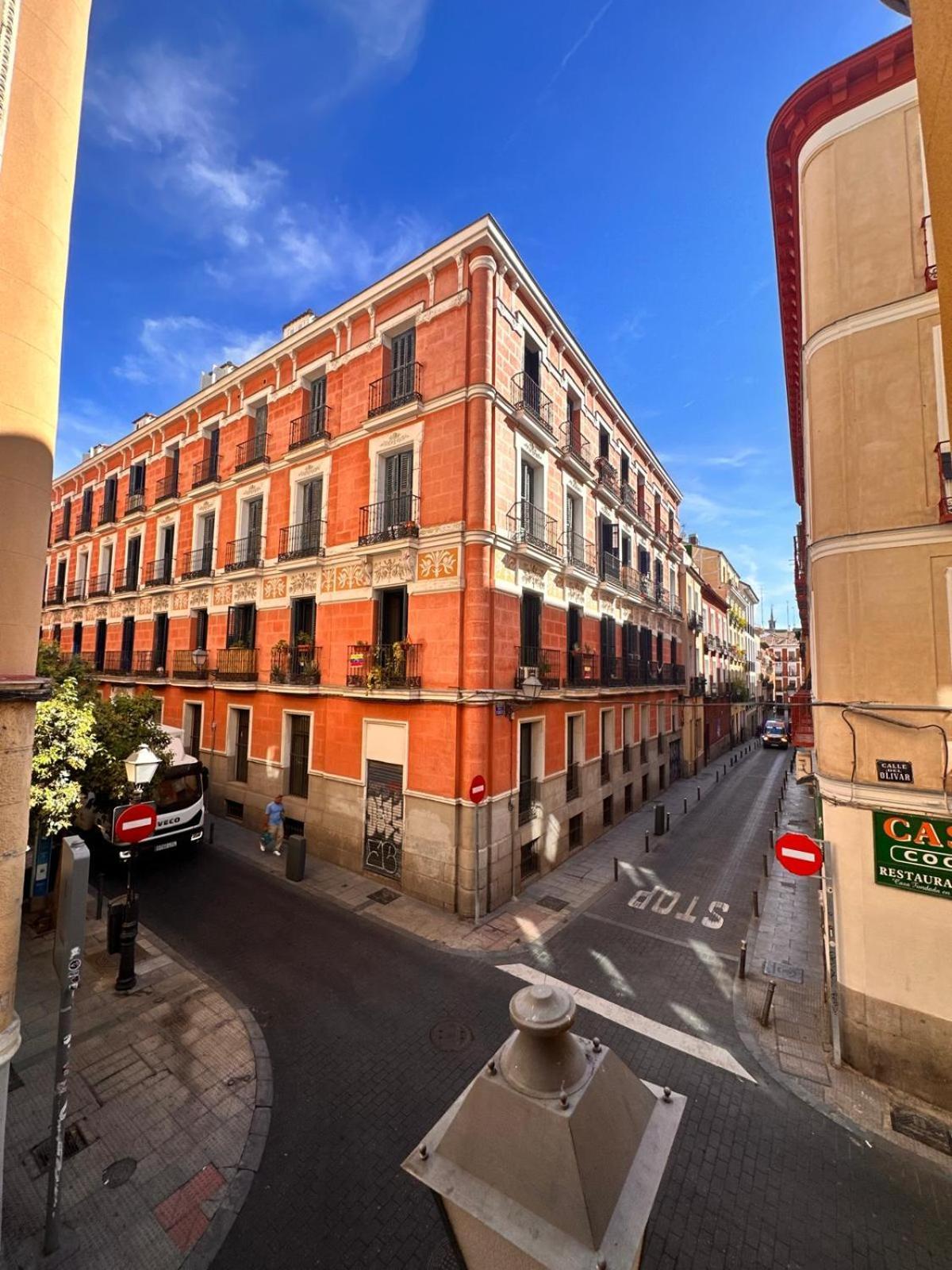 Amazing 3Bd 3Bth With 9 Balconies By Madrid4You Apartments Exterior foto